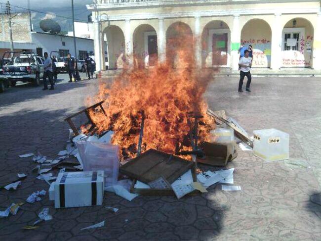 En Chiapas queman al menos tres casillas; reportan 11 detenidos