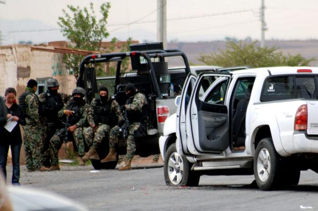 Reportan un policía herido y un supuesto delincuente muerto tras enfrentamiento en Torreón