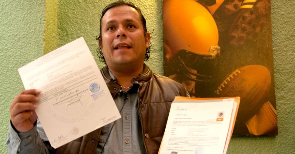 Renuncia el colaborador de Monreal que fue detenido con 600 mil pesos