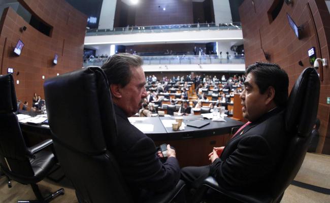 Senadores y diputados definirán el lunes proceso legislativo a iniciativas de seguridad de Peña