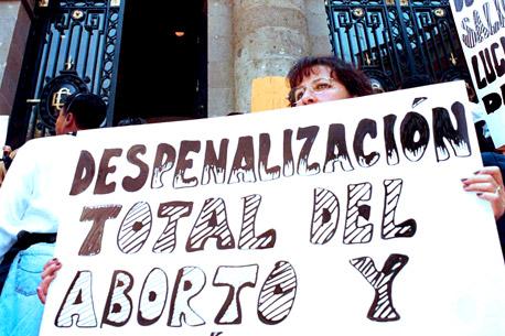 PRD propone legalizar el aborto en todo el país