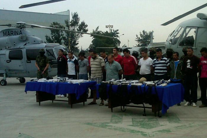 Presentan a presuntos Mata Zetas; son narcos, no paramilitares, dicen