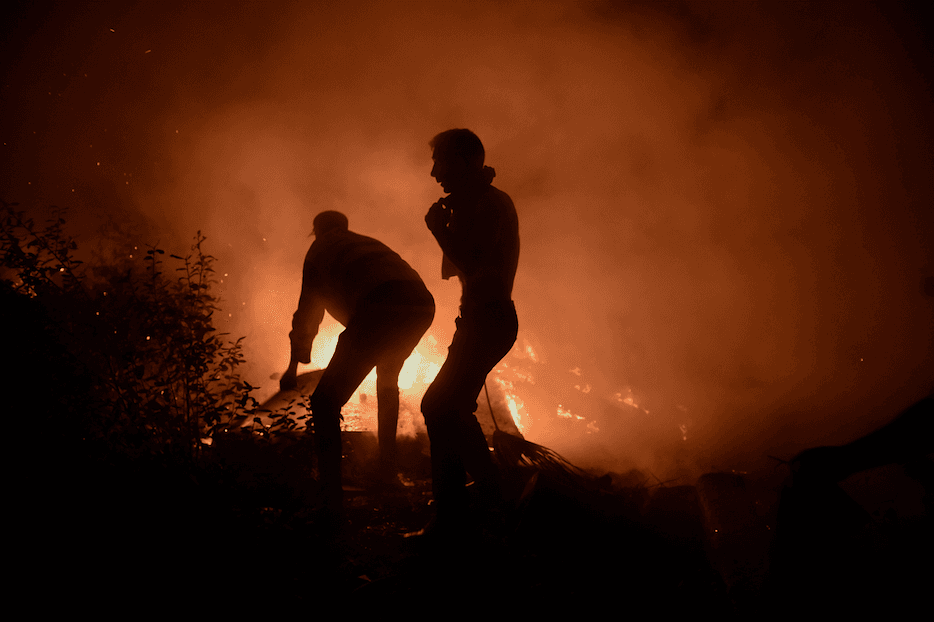 Incendios provocados dejan dos muertos en Galicia, España