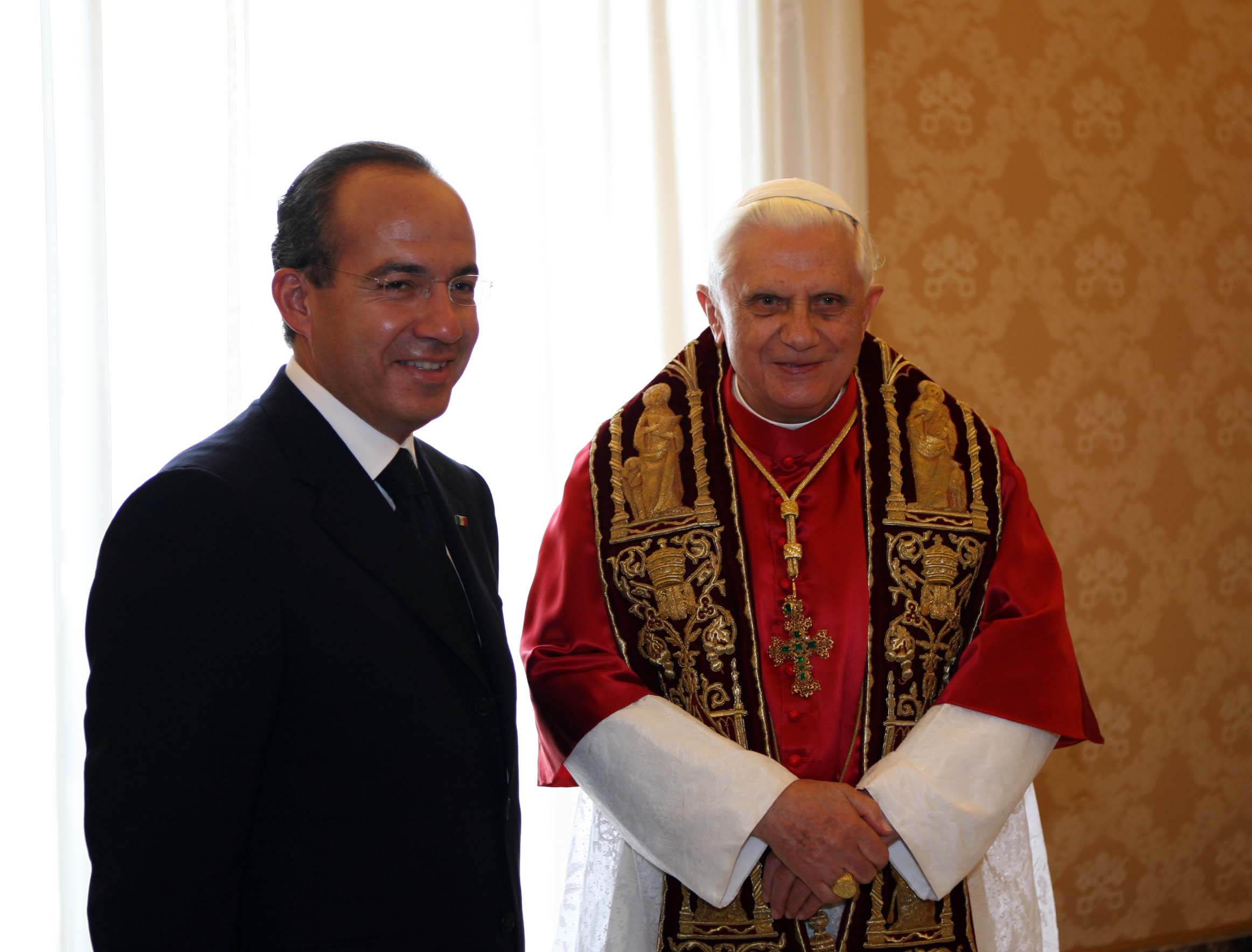 Confirman encuentro entre Calderón y el Papa