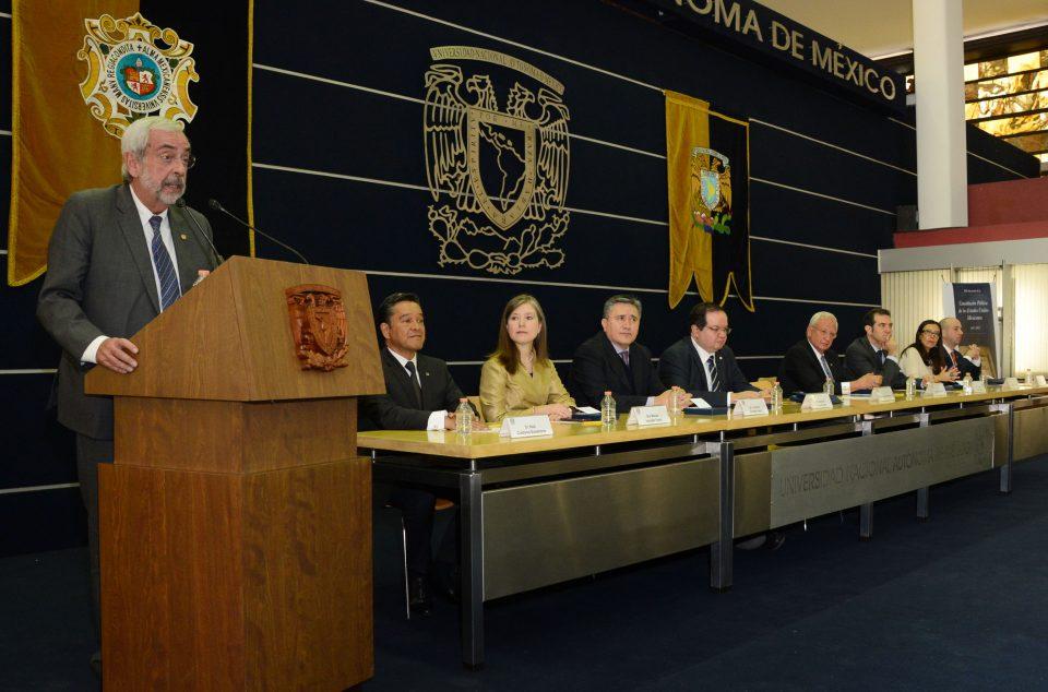 Recibir a alumnos y académicos o ser un puente con otras escuelas: el plan de la UNAM ante Trump
