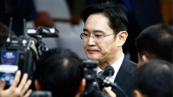 Lee Jae-yong, el heredero de Samsung condenado a prisión por sobornar a la Rasputina surcoreana