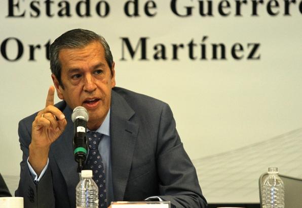 Guerrero está “a punto de la quiebra”, “adelantemos la toma de posesión”, pide Rogelio Ortega