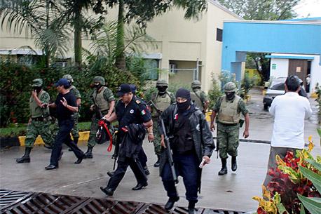 México debe mantener guerra antinarco: Jefe de la policía de Colombia