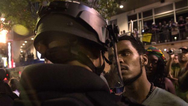 Estados Unidos: un fallecido en protesta en Charlotte por la muerte de un hombre negro a manos de la policía