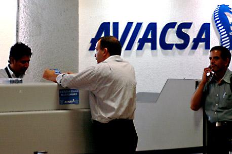 La tercera es la vencida; Aviacsa suspende venta de boletos