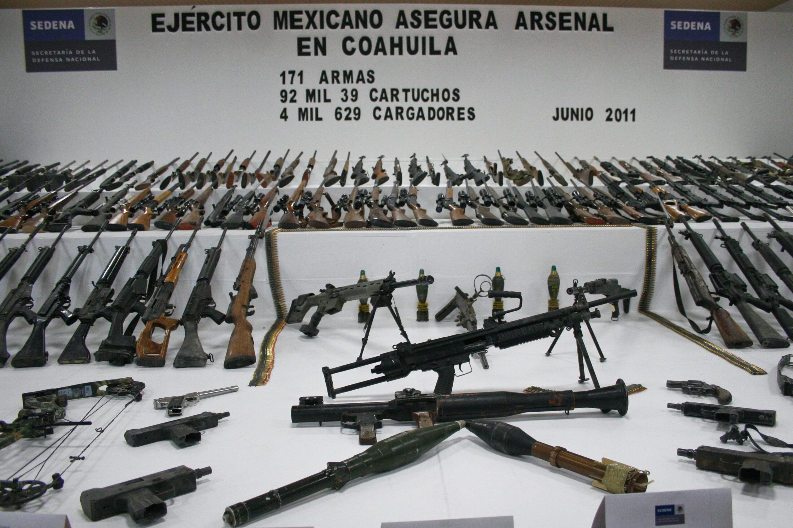 Ejército decomisa 310 armas y 29 granadas en Tamaulipas