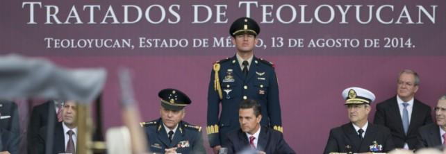 Reconoce Peña Nieto al Banco de México por su aportación a la estabilidad del país