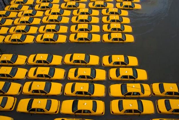 Obama libera 9 mil mdd para víctimas del huracán Sandy