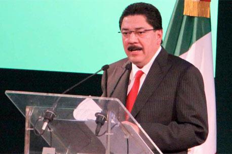 Ulises Ruiz no quiere dejar rastro