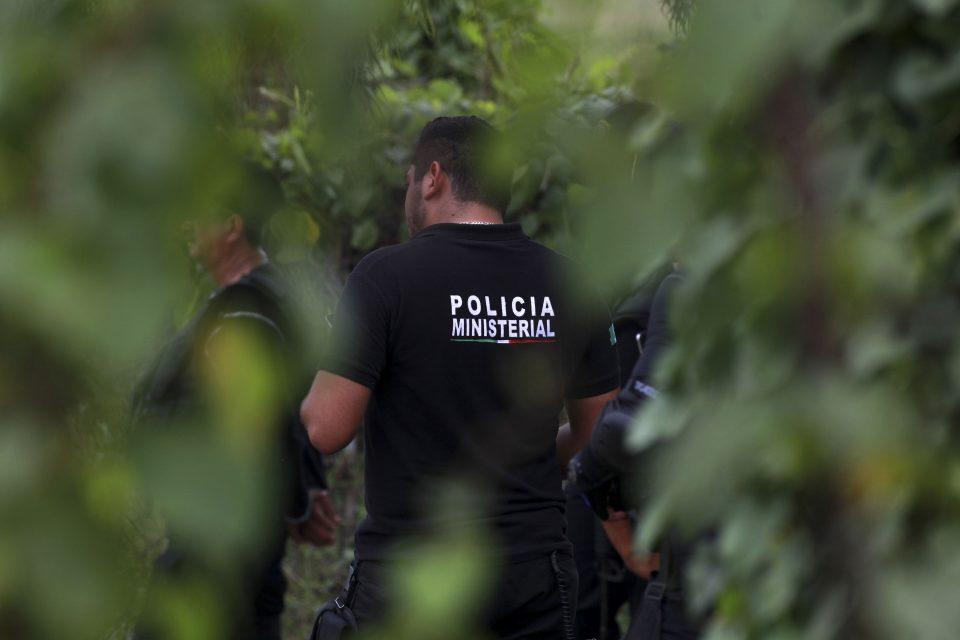 Secuestran a 3 policías en Puebla y los encuentran muertos en Veracruz