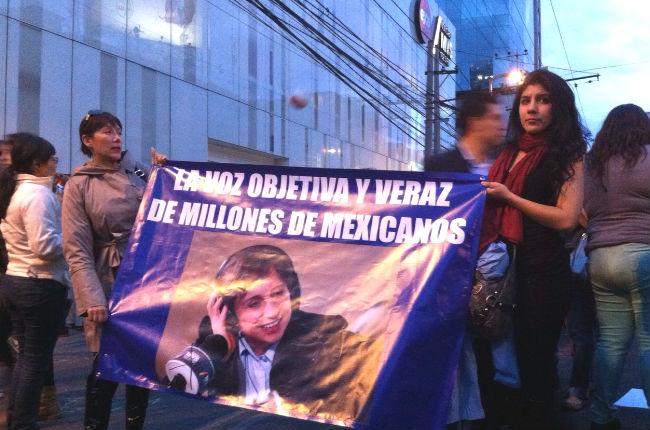 Cientos de personas protestan por el despido de Carmen Aristegui