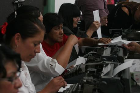 40% de desempleados en el mundo son jóvenes: OIT