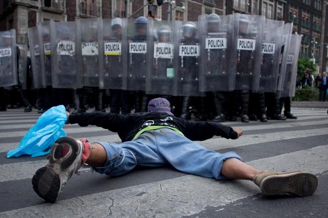 En Fotos: Enfrentamientos por marcha para conmemorar el Halconazo