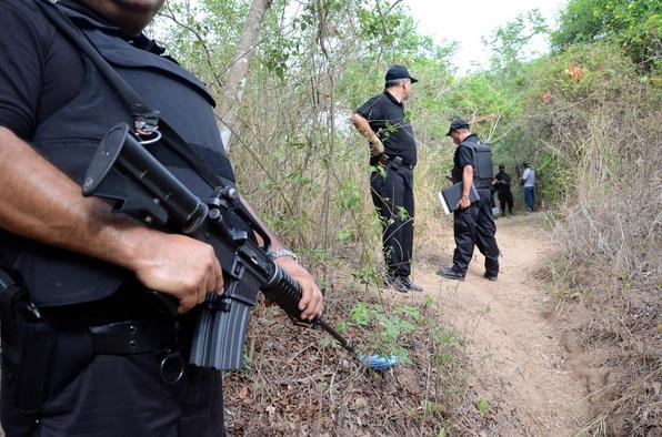 Matan a 10 en balacera en Guerrero