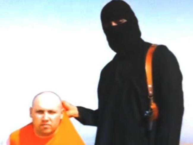 Video de Estado Islámico muestra presunta decapitación de otro periodista de EU