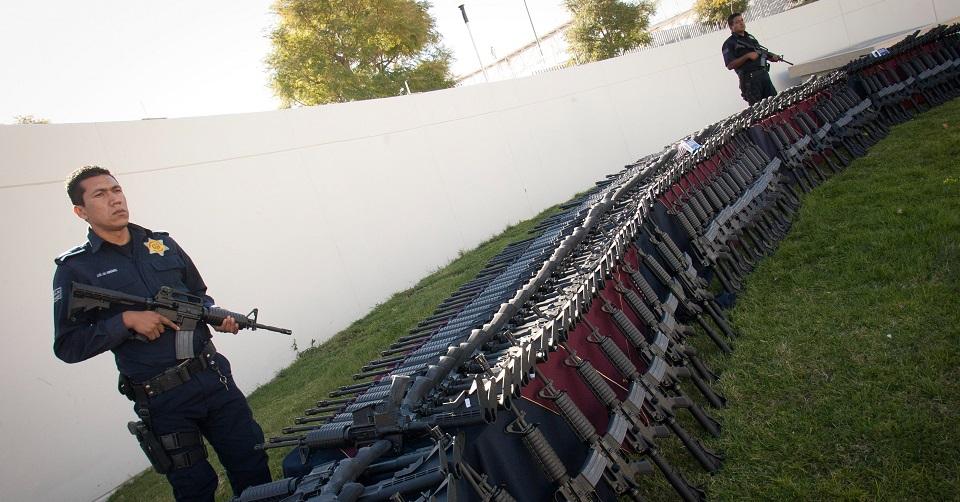 Roban decenas de armas a la Policía del municipio de Querétaro
