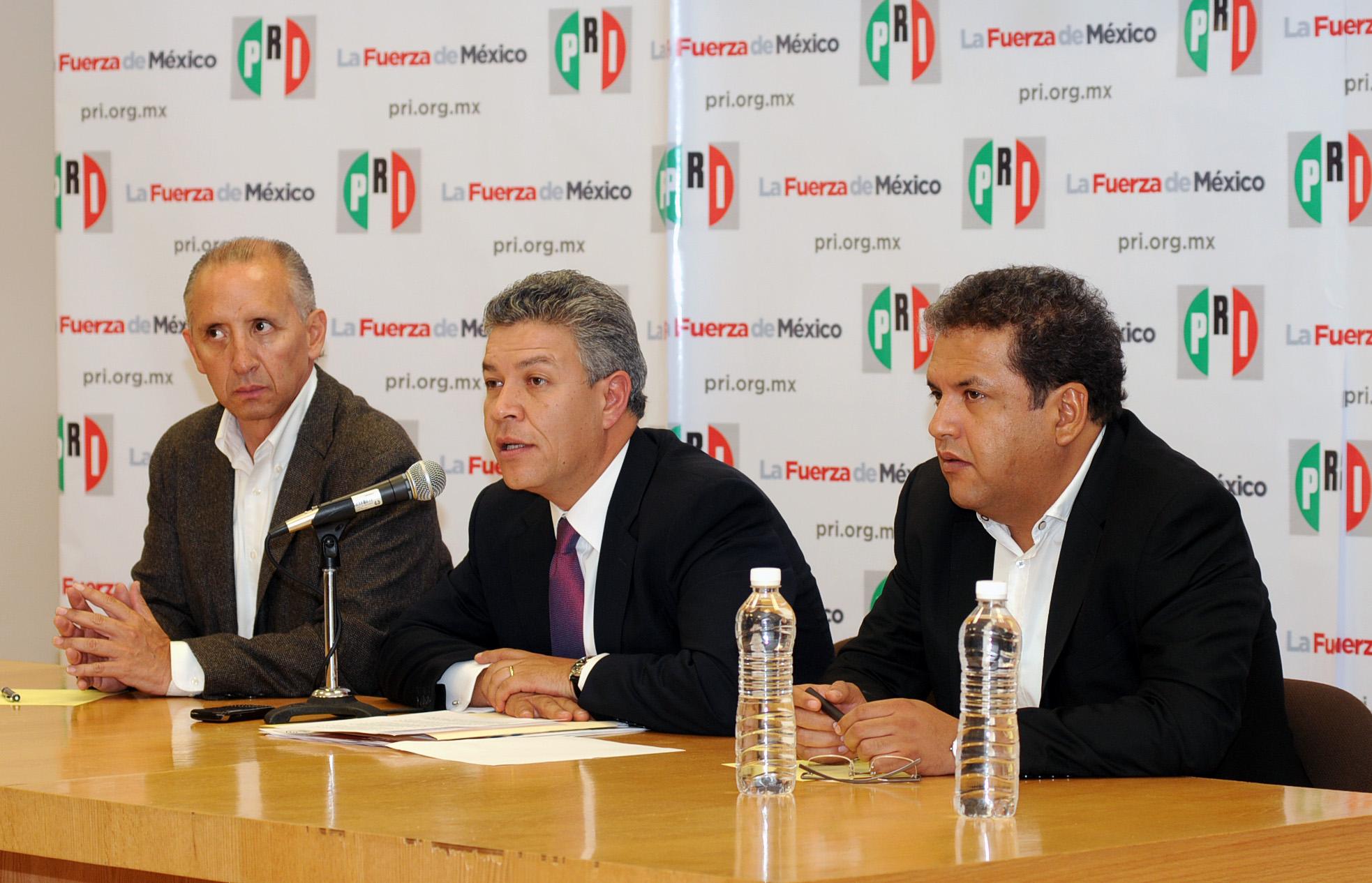 Desconoce PRI al Secretario del Trabajo; lo llama político de sexta