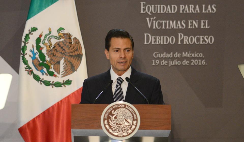Peña Nieto anuncia que el modelo de atención a víctimas será corregido porque es insuficiente
