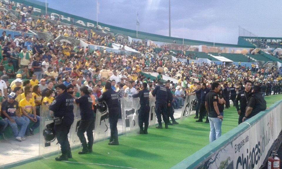 26 detenidos, el saldo tras invasión de cancha y disturbios en el estadio de Jaguares de Chiapas