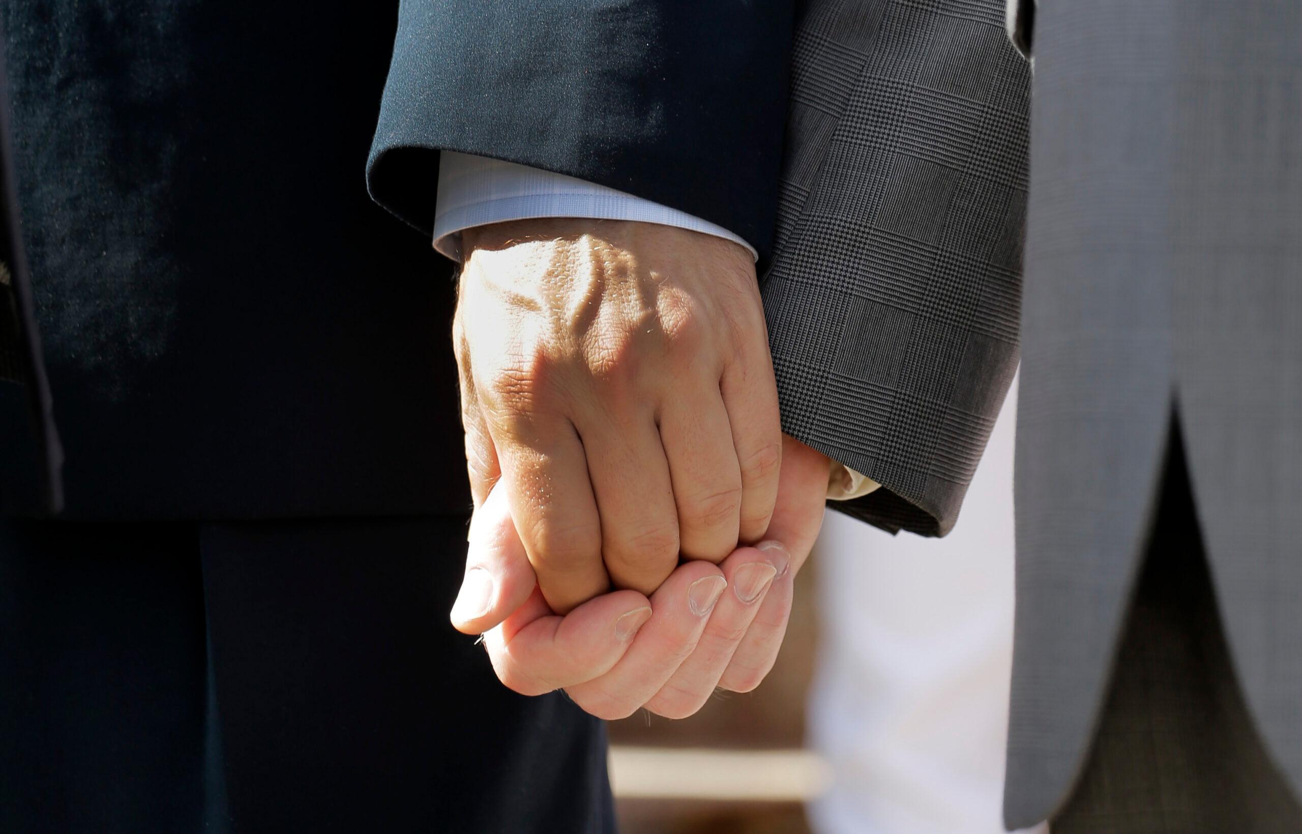Un juez dice no a bodas gay: falla contra una pareja homosexual en China