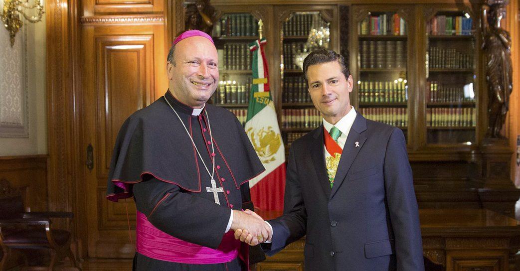 No hay porque negar derechos a homosexuales, dice el embajador del Vaticano en México