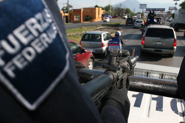 Ataque a sedes policíacas en NL deja cuatro heridos