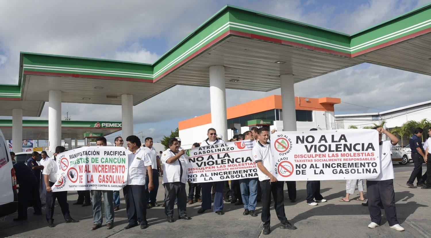 En el norte y el sur, transportistas protestan contra el gasolinazo