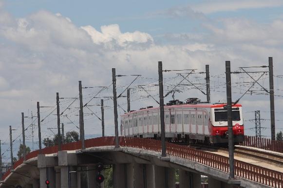 Avanza proyecto de tren entre poniente del DF y Toluca