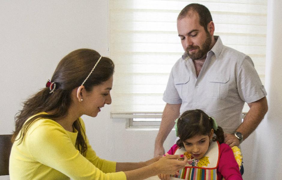 ¿Cáñamo industrial o mariguana? La confusión que puede dejar sin tratamiento a cientos de niños como Grace