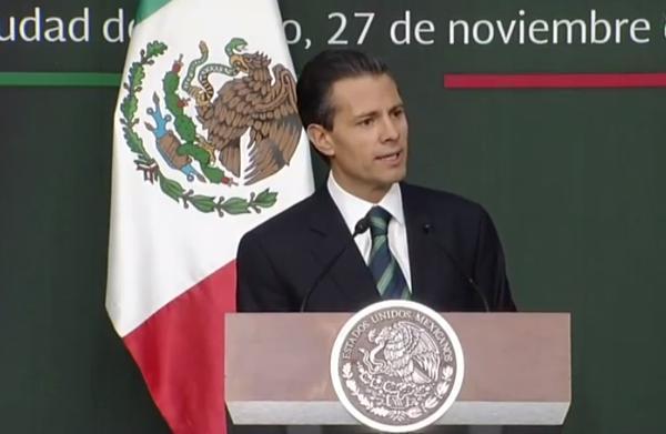 Peña Nieto retoma en su anuncio la consigna de las protestas: “todos somos Ayotzinapa”