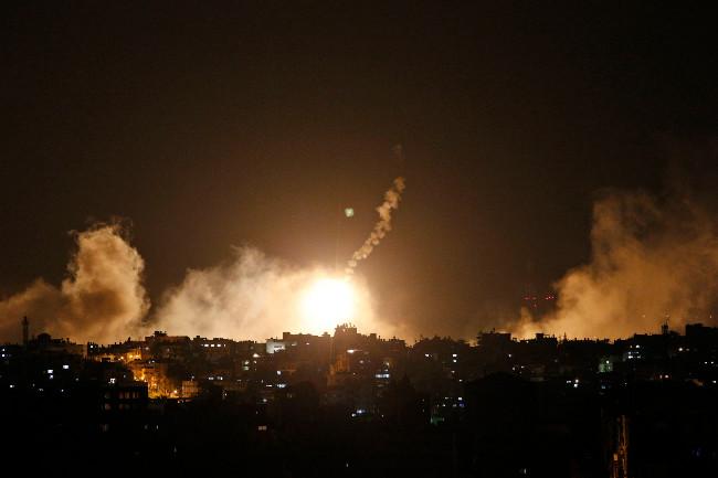 Gaza: el peor bombardeo de la ofensiva deja al menos 87 personas muertas