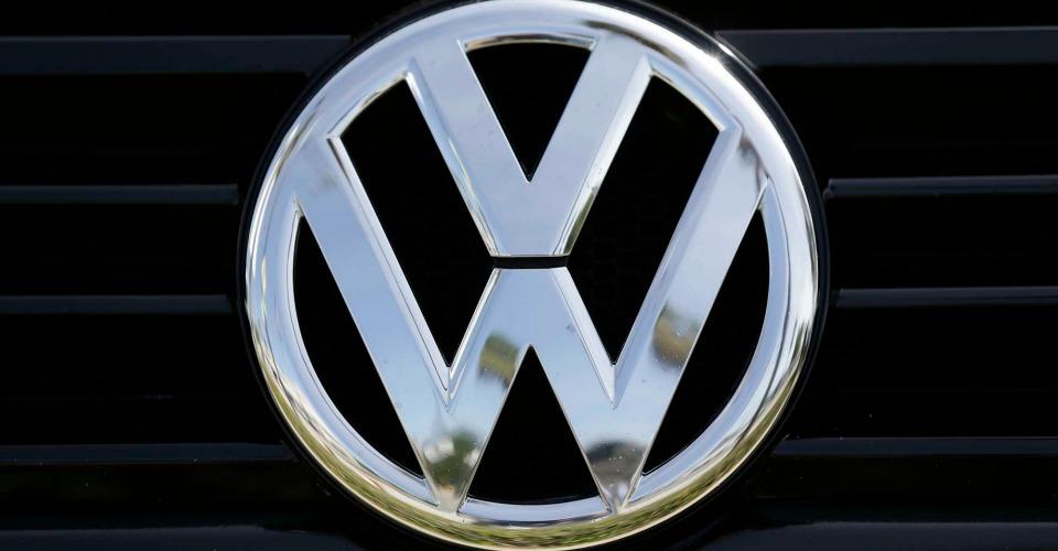 Automotrices retan amenazas de Trump y dicen que se quedan en México