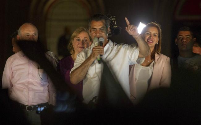 Rodrigo Medina, gobernador de NL, reconoce la victoria de El Bronco