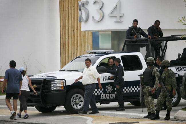 Policías mexicanas están “seriamente” infiltradas por el narco: EU