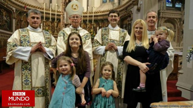 Los sacerdotes casados que acoge el Vaticano