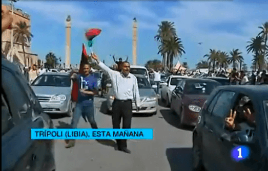 Rebeldes libios celebran caída de Muamar Gadafi