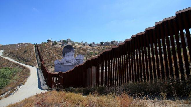 EU empieza la construcción de 8 prototipos del muro que Trump quiere levantar en la frontera