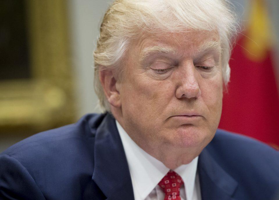 La aprobación de Trump se desploma en un mes: 6 de cada 10 lo desaprueba como presidente