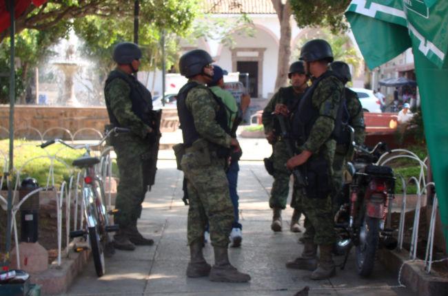 Reinician las clases en Apatzingán y la actividad en el palacio de Gobierno donde ocurrió el enfrentamiento