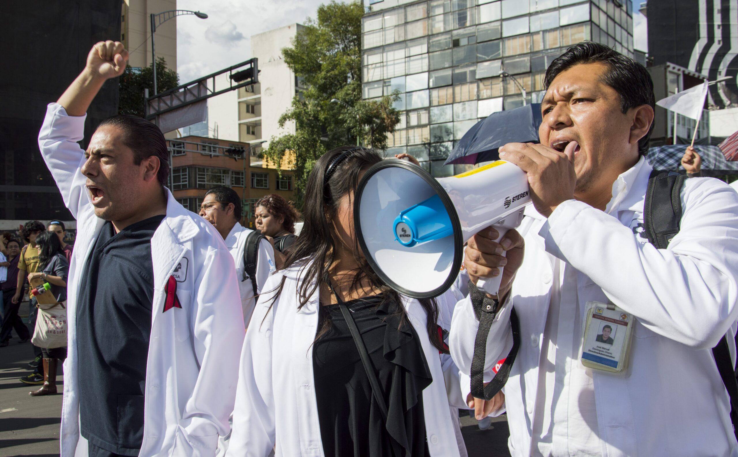 Médicos anuncian nueva marcha nacional: piden más personal, medicamentos y material