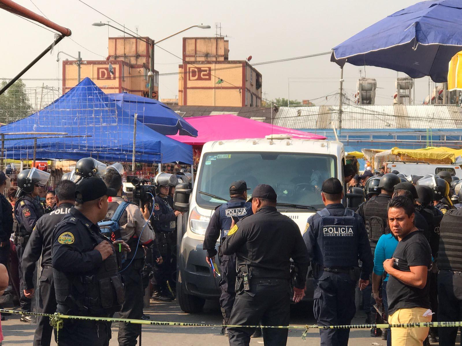Balacera deja tres muertos en las inmediaciones del Mercado de Sonora