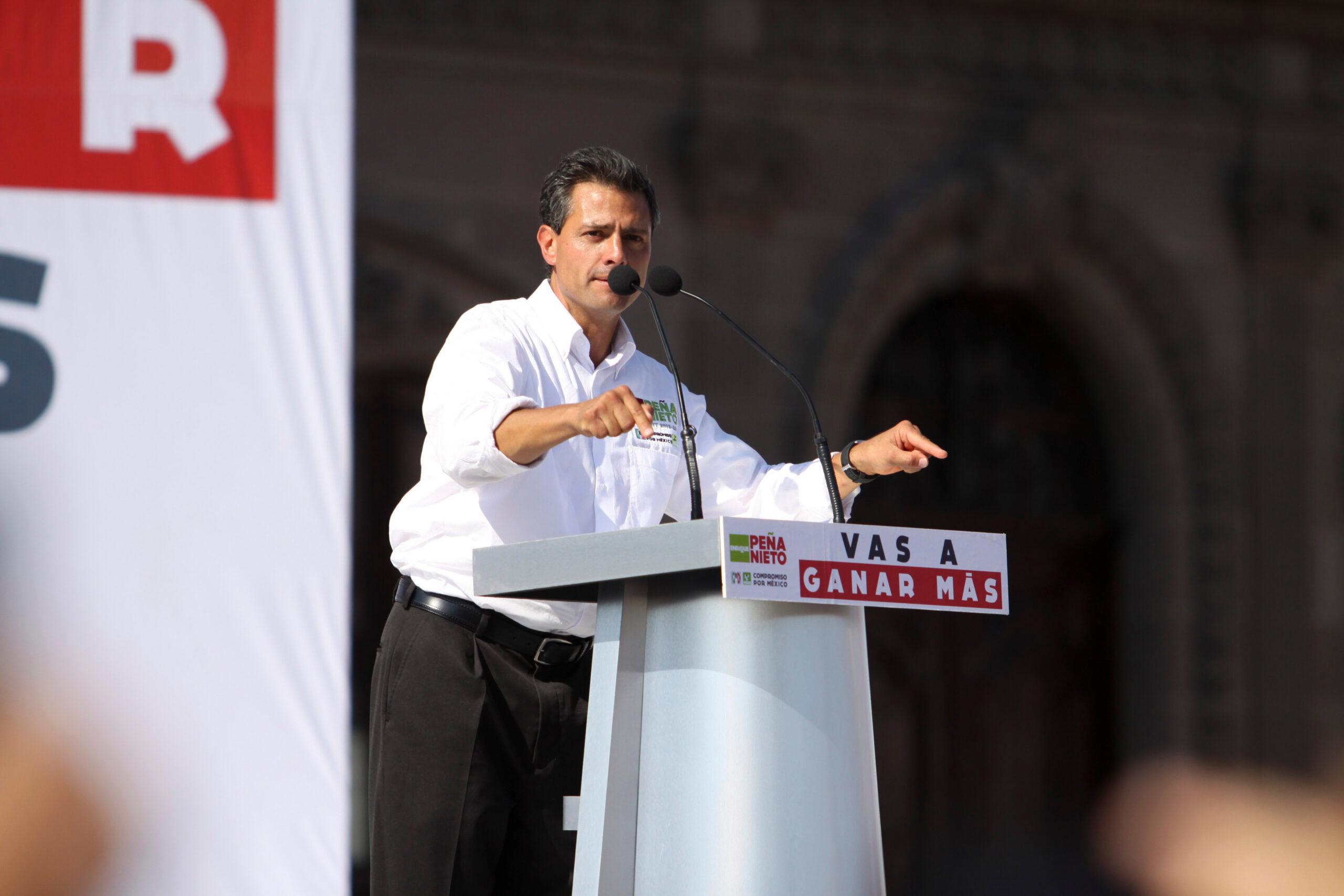 Peña Nieto, de la FIL al origen de #YoSoy132