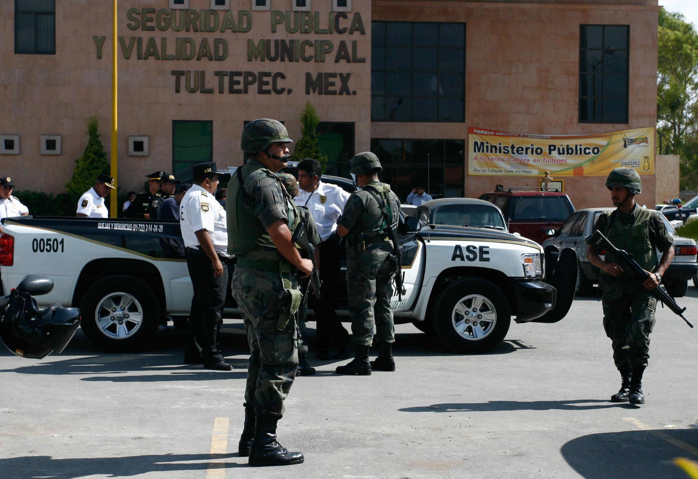 Encuentran seis cuerpos en Toluca; suman 12 en 24 horas