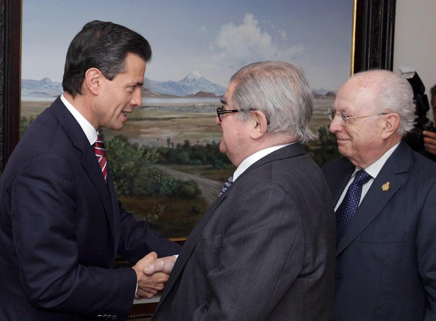 ¿Quiénes son los intelectuales que se reunieron con EPN?