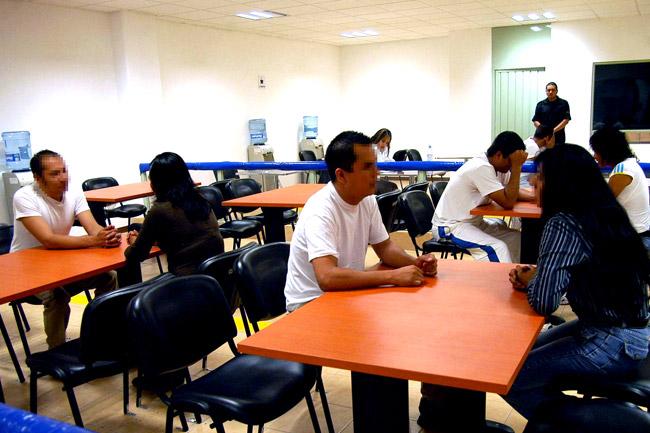 Aisla PGR a federales arraigados